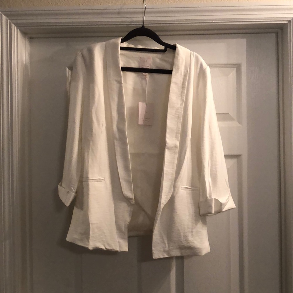 White Light Weight Blazer